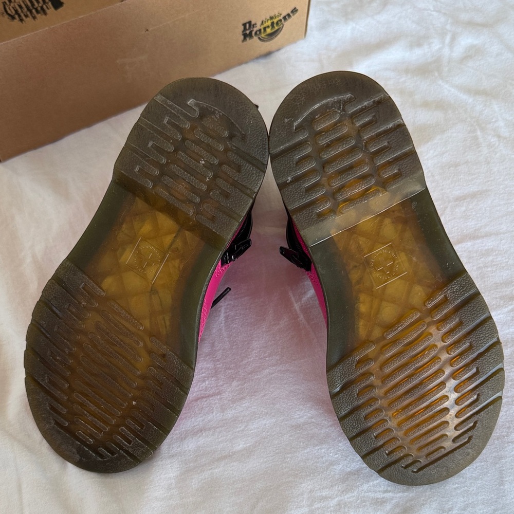 Dr. Martens Kids Pink Boots - Picture 5 of 8